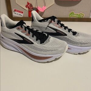 Brooks Ghost 17 Women's Running Shoes Light Gray/White Black & Rose Gold Accents